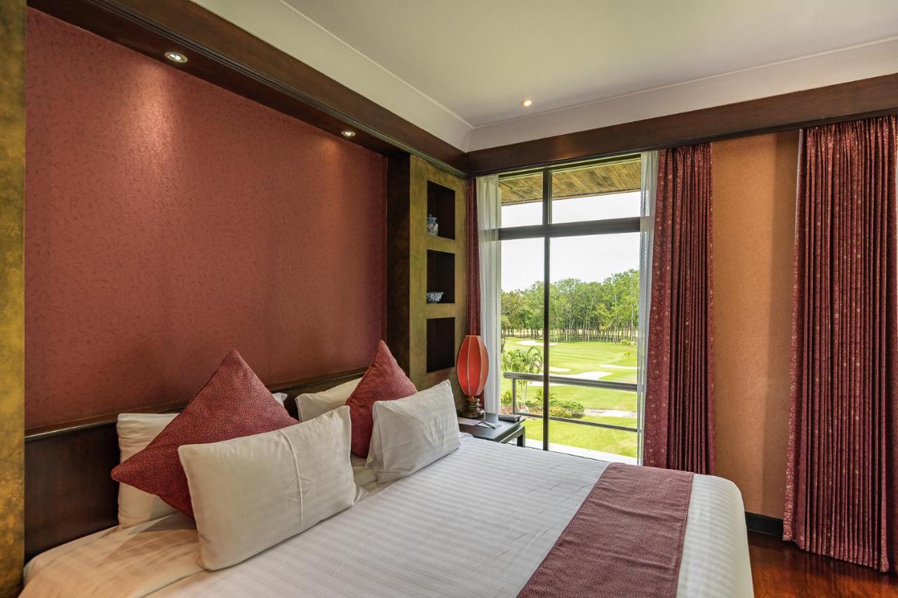 Blue Canyon Country Club Maikhau-part Kültér fotó